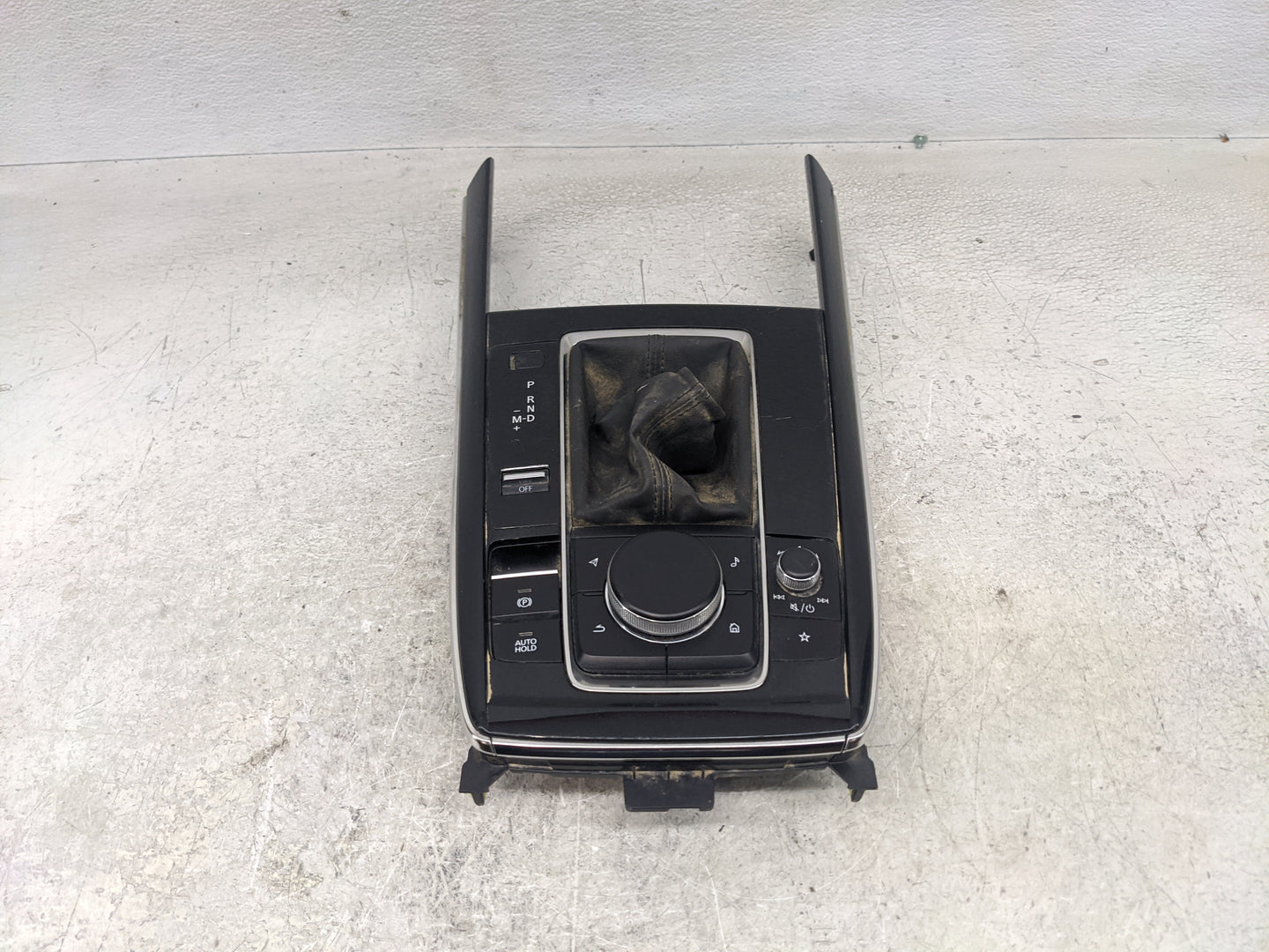 2019-2022 Mazda 3 Radio Control Panel - Oemusedautoparts1.com