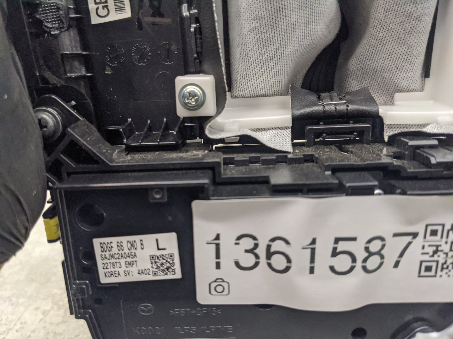 2019-2022 Mazda 3 Radio Control Panel - Oemusedautoparts1.com