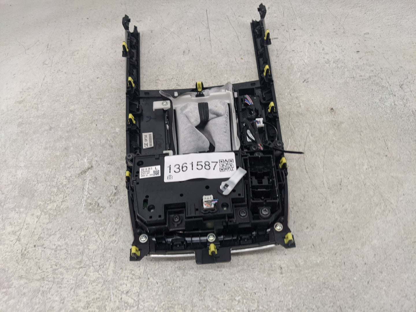 2019-2022 Mazda 3 Radio Control Panel - Oemusedautoparts1.com