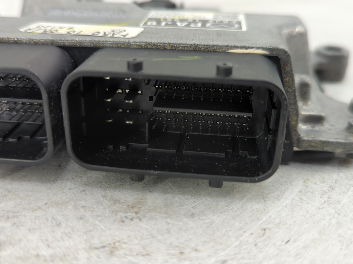 2019-2022 Mazda 3 PCM Engine Control Computer ECU ECM PCU OEM P/N:PAJ918881 Fits Fits 2019 2020 2021 2022 OEM Used Auto Part