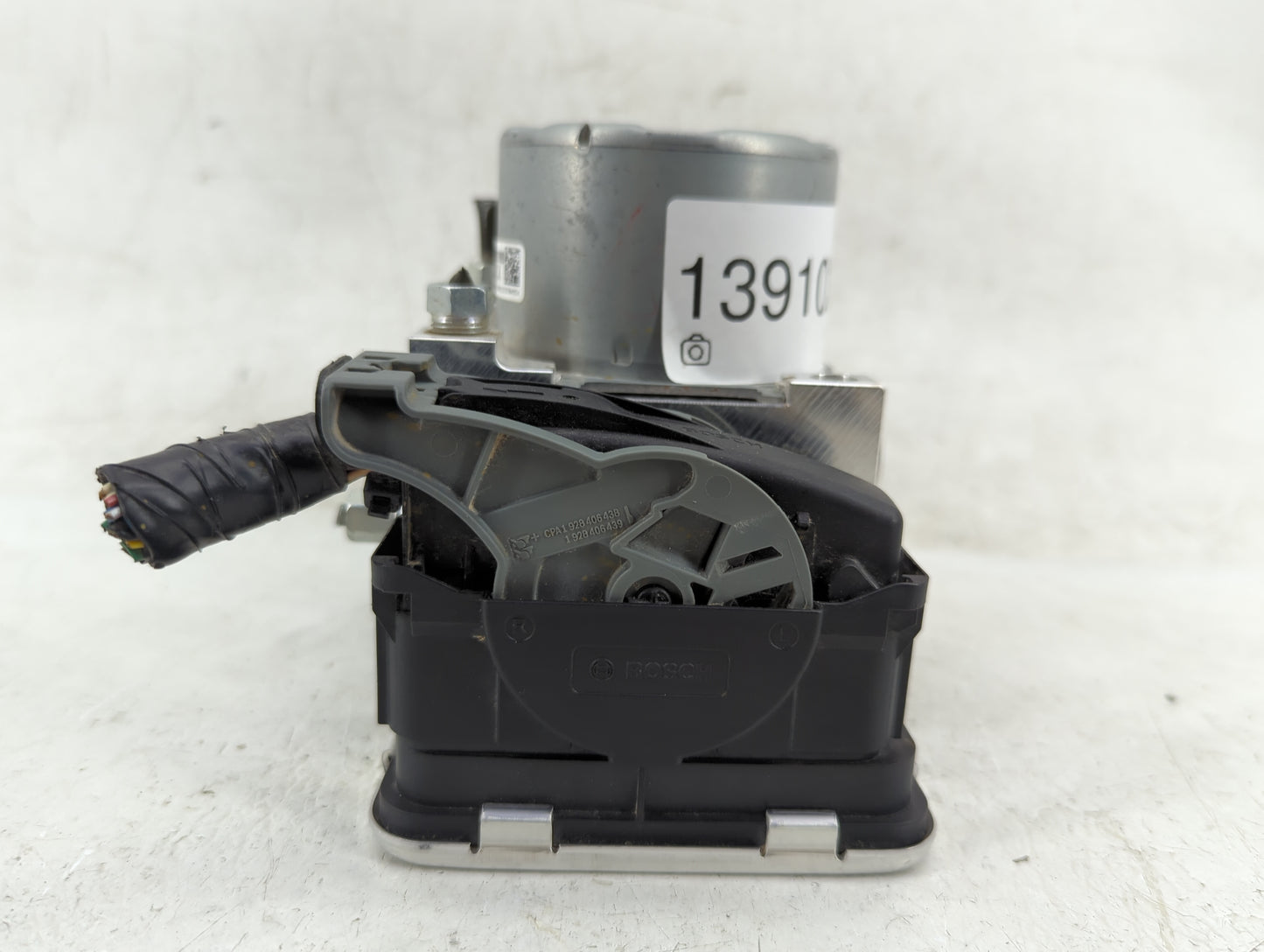 2019-2022 Mazda 3 ABS Pump Control Module Replacement P/N:BCKA 43 7A0B Fits Fits 2019 2020 2021 2022 OEM Used Auto Parts - O