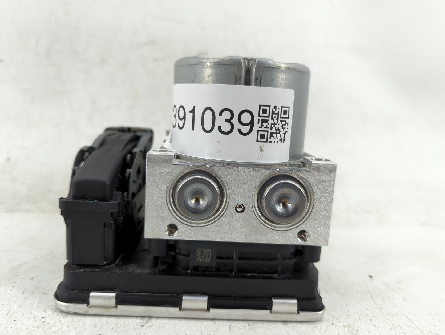 2019-2022 Mazda 3 ABS Pump Control Module Replacement P/N:BCKA 43 7A0B Fits Fits 2019 2020 2021 2022 OEM Used Auto Parts - O