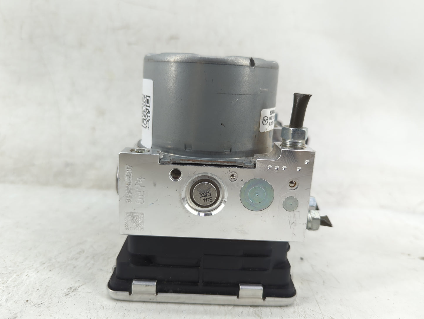 2019-2022 Mazda 3 ABS Pump Control Module Replacement P/N:BCKA 43 7A0B Fits Fits 2019 2020 2021 2022 OEM Used Auto Parts - O