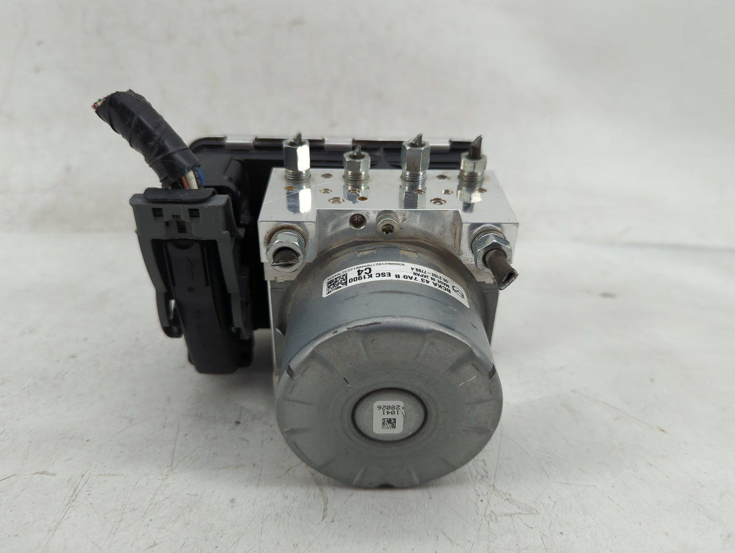 2019-2022 Mazda 3 ABS Pump Control Module Replacement P/N:BCKA 43 7A0B Fits Fits 2019 2020 2021 2022 OEM Used Auto Parts - O