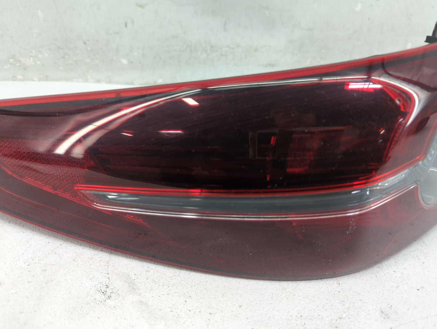2019-2021 Mazda 3 Tail Light Assembly Driver Left OEM P/N:BCJH-51160 Fits Fits 2019 2020 2021 OEM Used Auto Parts - Oemuseda