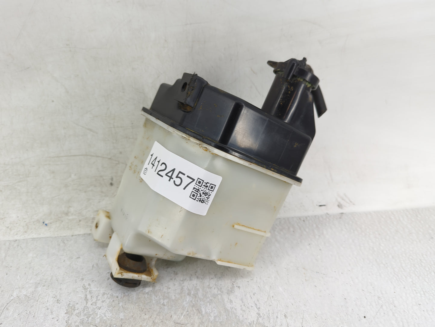 2019-2022 Mazda 3 Radiator Coolant Overflow Expansion Tank Bottle - Oemusedautoparts1.com