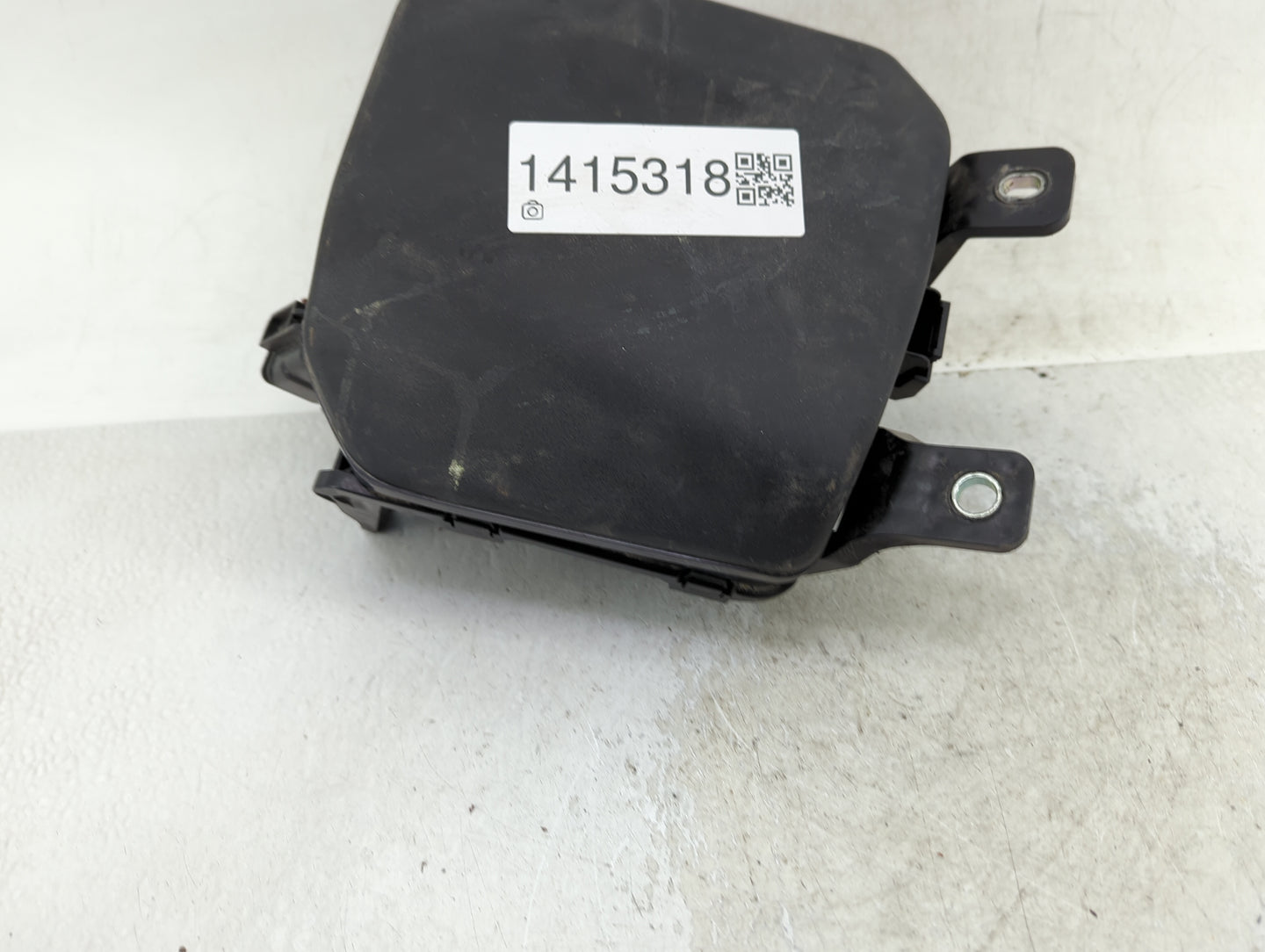 2019 Mazda 3 Fusebox Fuse Box Panel Relay Module P/N:BCKA-66767 K7005 Fits Fits 2020 2021 2022 OEM Used Auto Parts - Oemused