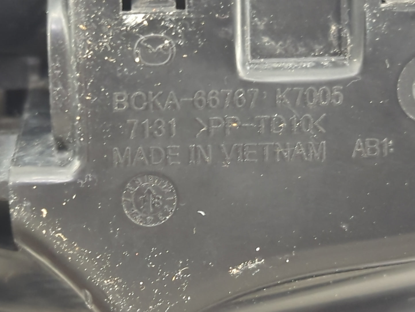 2019 Mazda 3 Fusebox Fuse Box Panel Relay Module P/N:BCKA-66767 BCKA-66767 K7005 Fits Fits 2020 2021 2022 OEM Used Auto Part