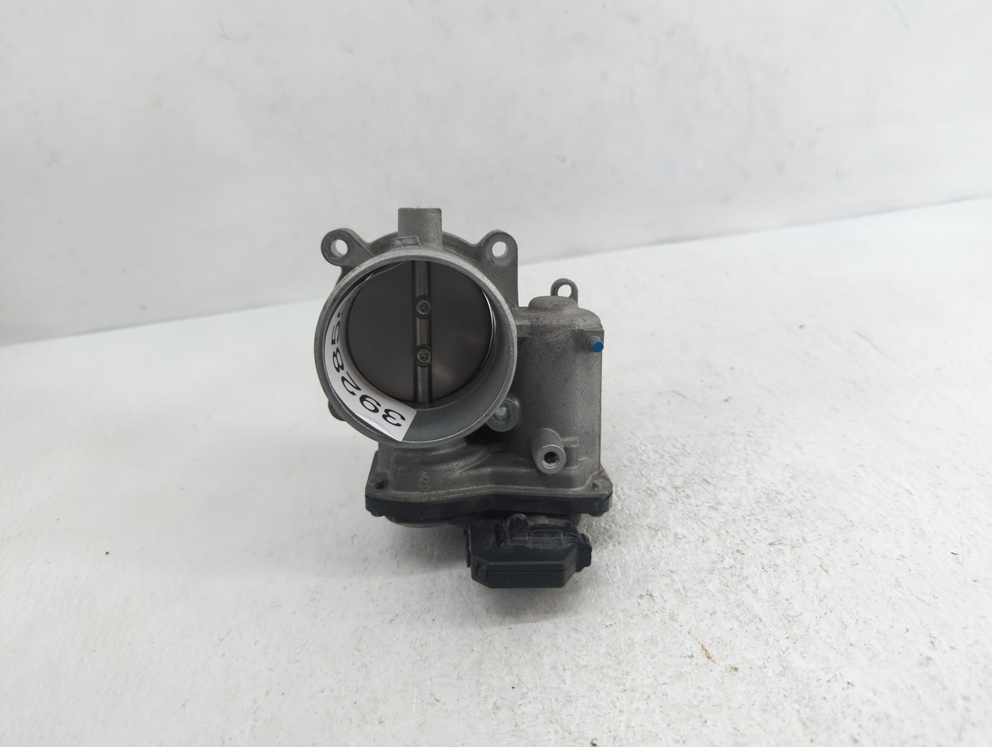 2019 Mazda 3 Throttle Body P/N:11B2600327 1D0501757, PYFS 13 640, 12C1900334 Fits OEM Used Auto Parts - Oemusedautoparts1.co