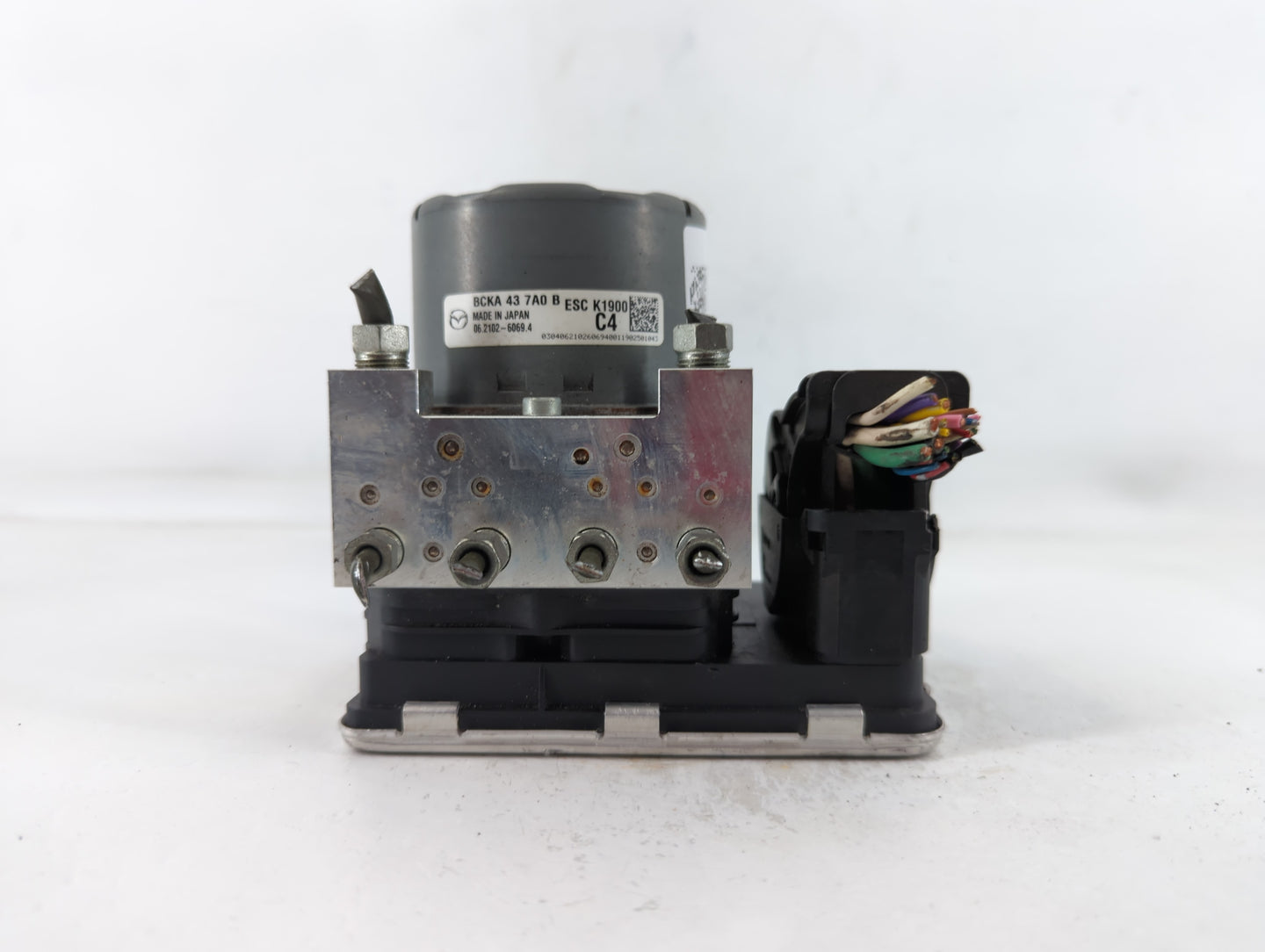 2019-2022 Mazda 3 ABS Pump Control Module Replacement P/N:ESC K1900 43 4A0 B Fits Fits 2019 2020 2021 2022 OEM Used Auto Par