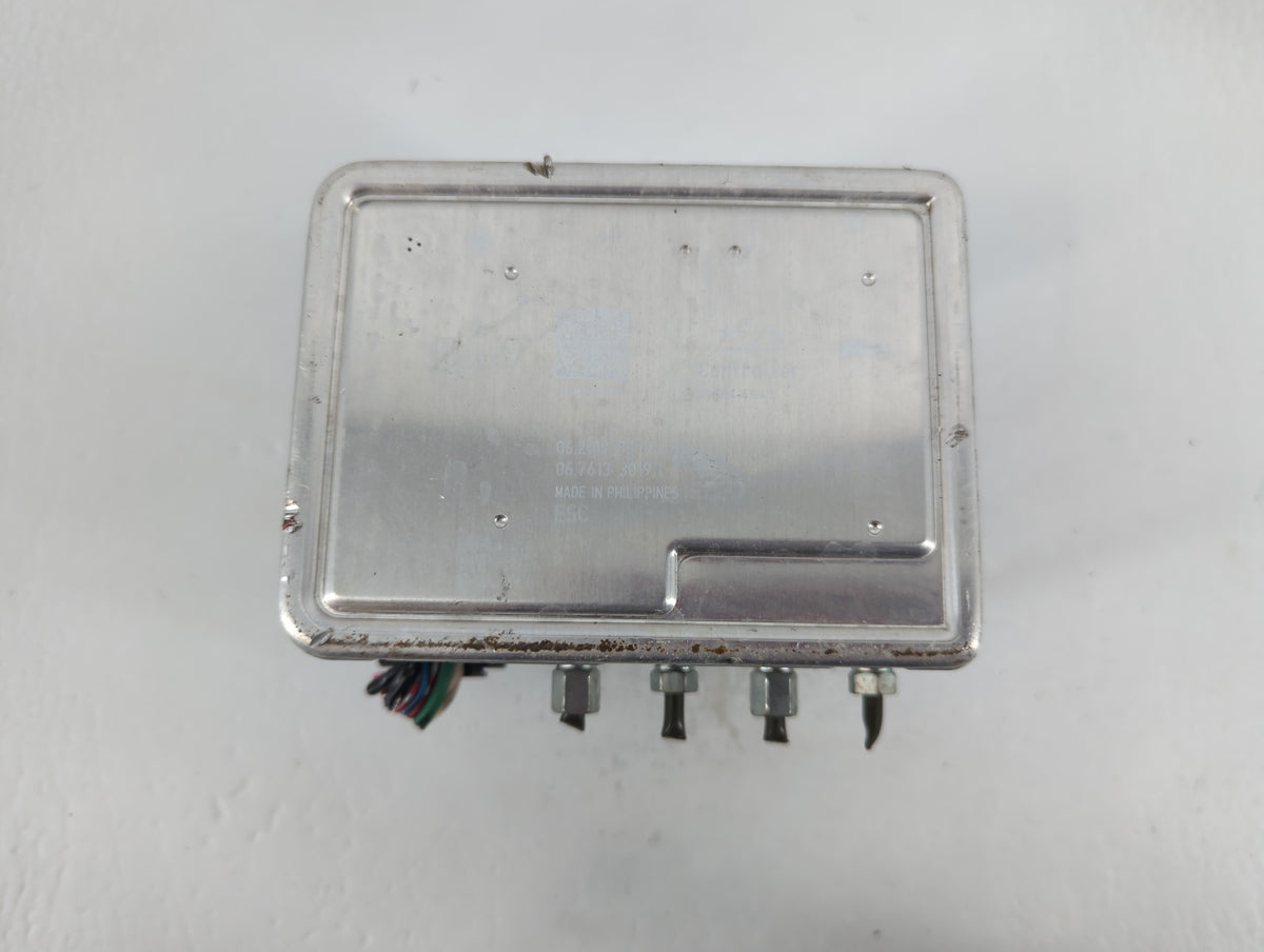 2019-2022 Mazda 3 Anti-Lock Brake ABS Pump Module Actuator OEM P/N:ESC K1900 43 4A0 B Fits Fits 2019 2020 2021 2022 OEM Used