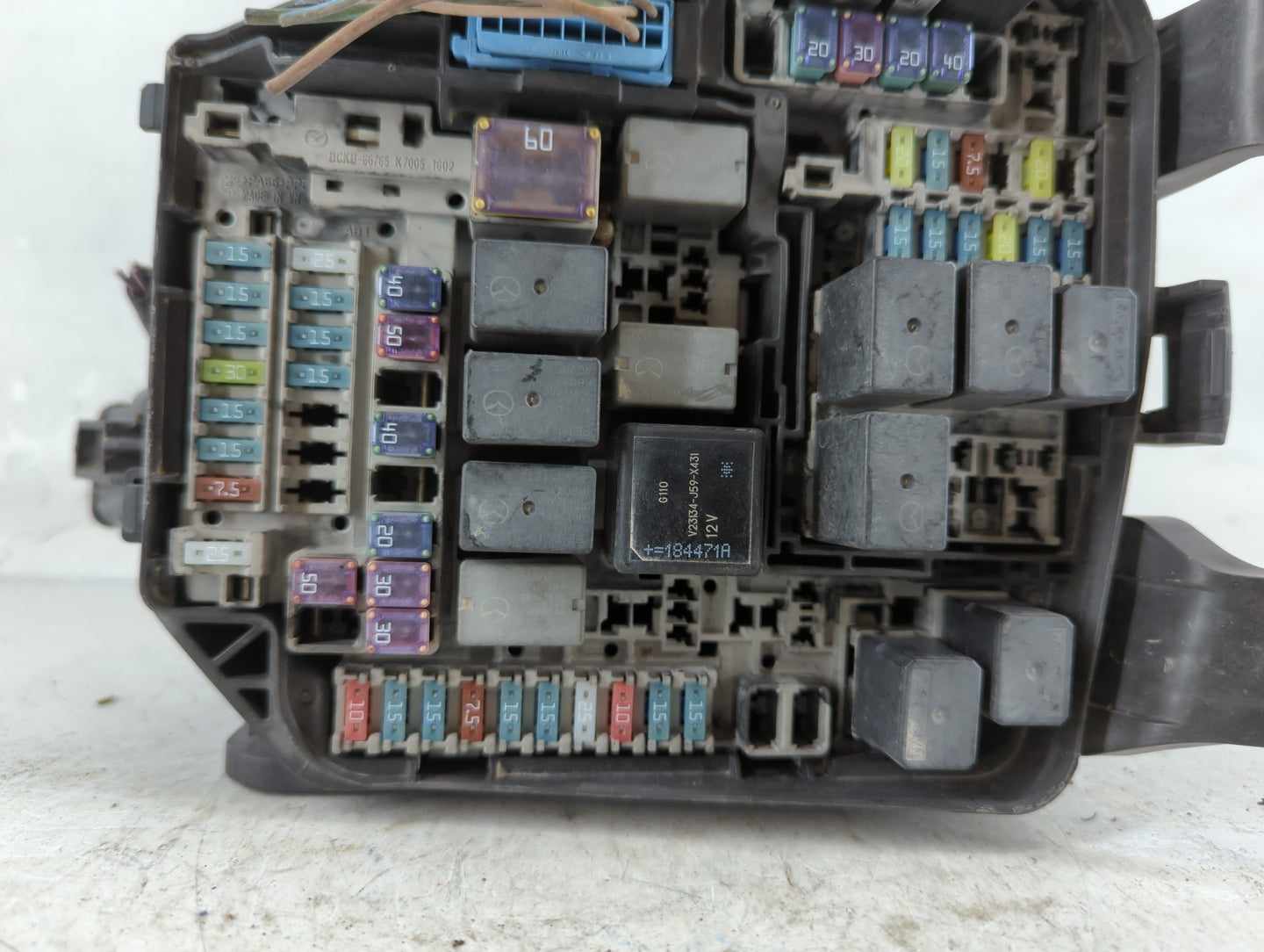 2019 Mazda 3 Fusebox Fuse Box Panel Relay Module P/N:BCKB 66765 Fits Fits 2020 2021 2022 OEM Used Auto Parts - Oemusedautopa