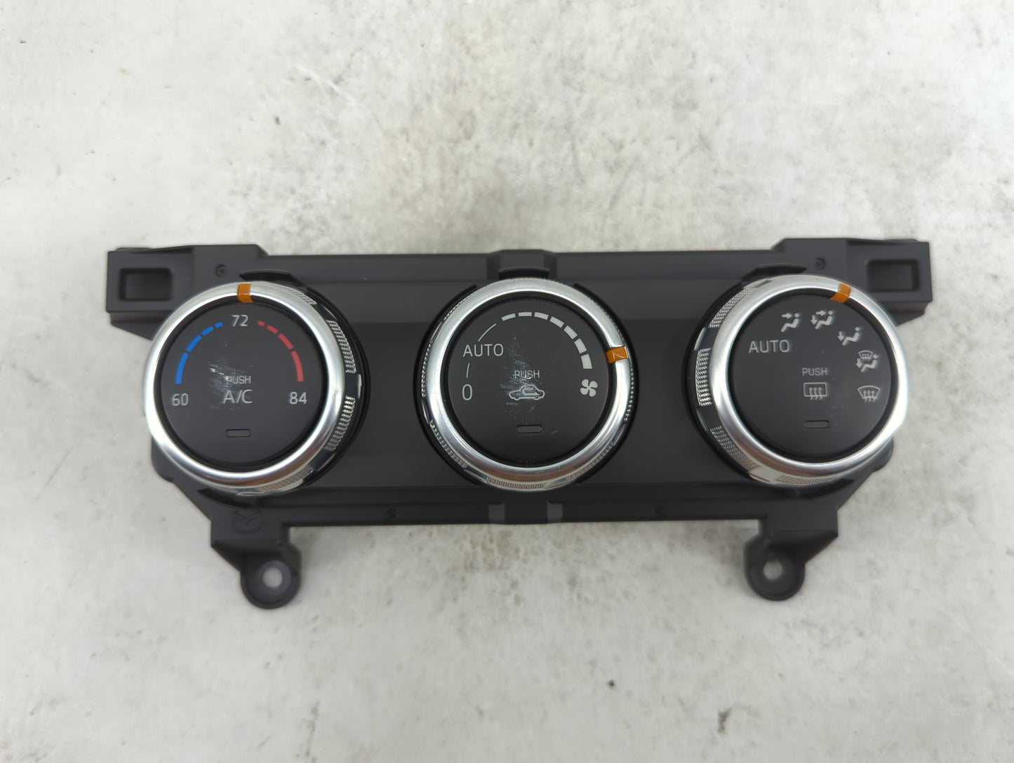2019 Mazda Cx-3 Climate Control Module Temperature AC/Heater Replacement P/N:DH1F 61 190C 8D-11 Fits OEM Used Auto Parts - O