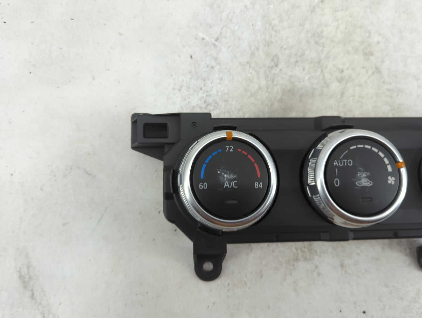 2019 Mazda Cx-3 Climate Control Module Temperature AC/Heater Replacement P/N:DH1F 61 190C 8D-11 Fits OEM Used Auto Parts - O