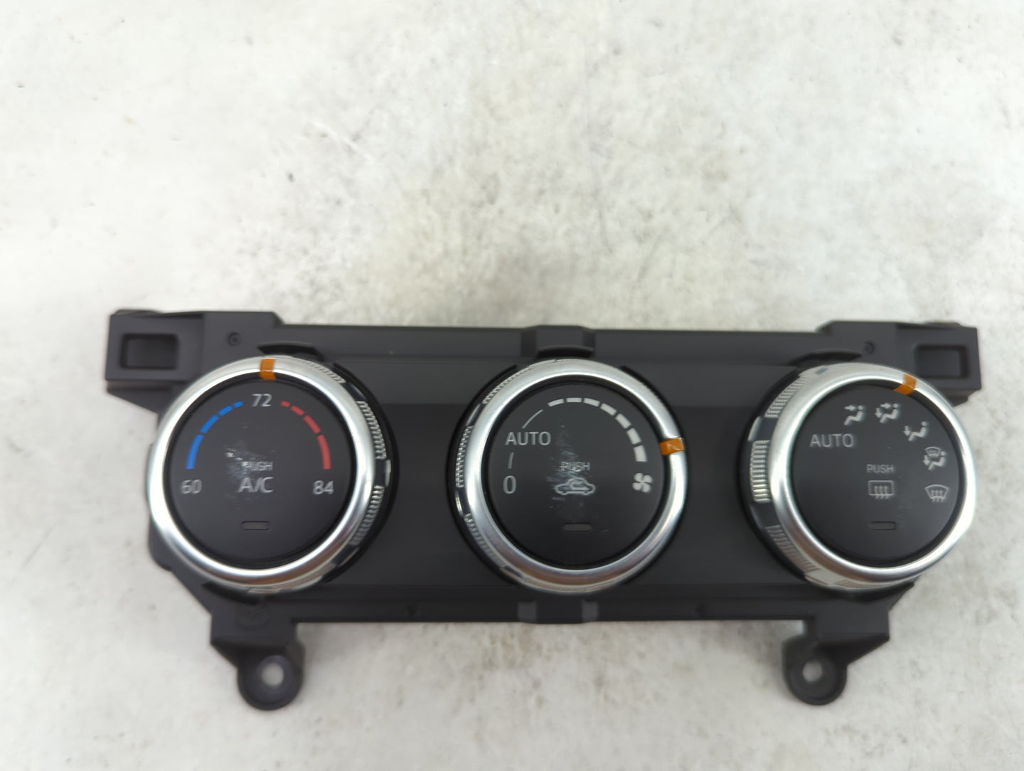 2019 Mazda Cx-3 Climate Control Module Temperature AC/Heater Replacement P/N:DH1F 61 190C 8D-11 Fits OEM Used Auto Parts - O