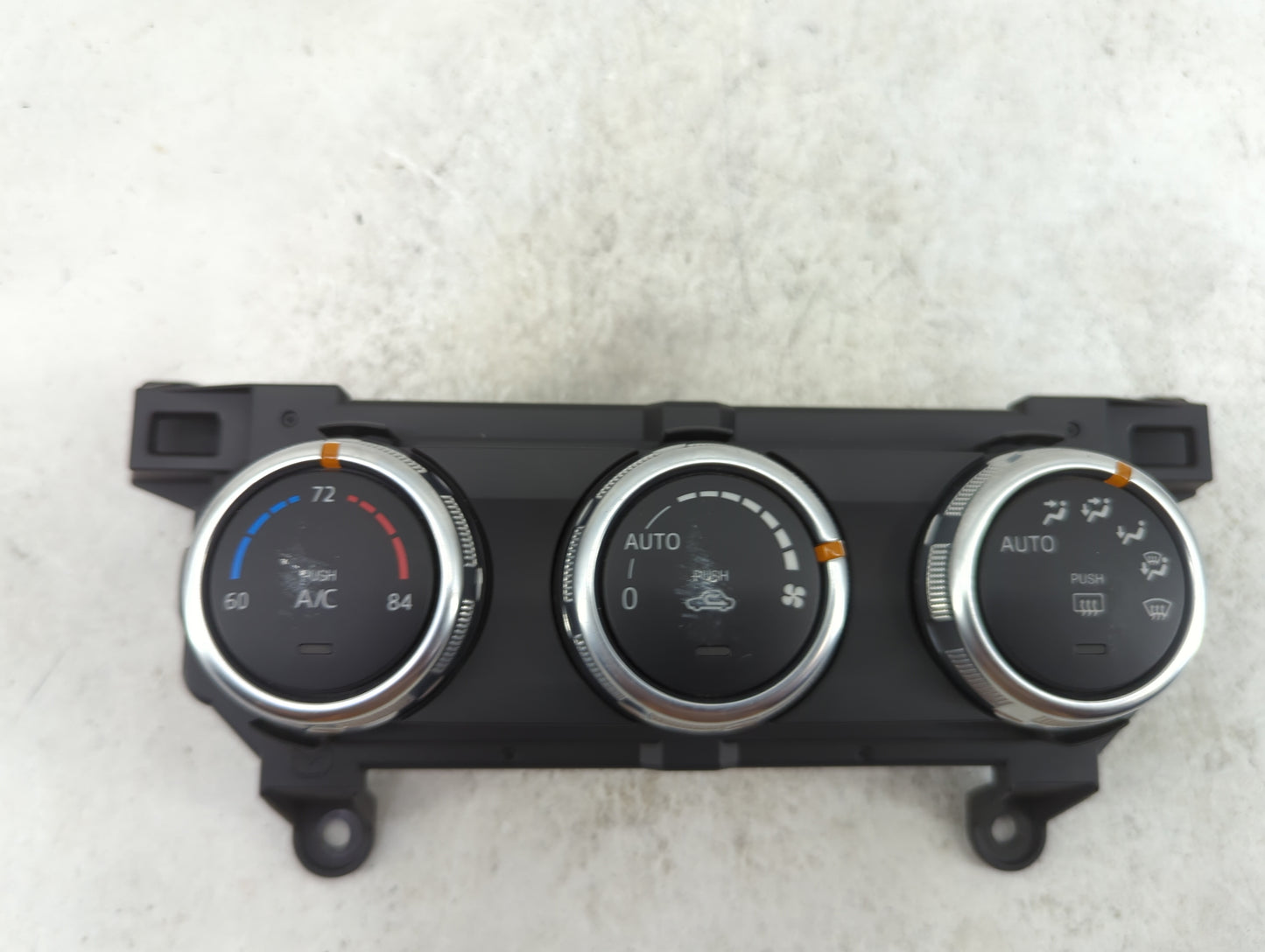 2019 Mazda Cx-3 Climate Control Module Temperature AC/Heater Replacement P/N:DH1F 61 190C 8D-11 Fits OEM Used Auto Parts - O