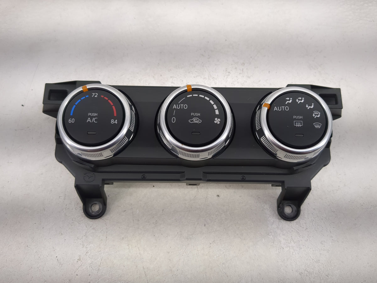 2018-2022 Mazda Cx-3 Climate Control Module Temperature AC/Heater Replacement P/N:DH1F 61 190E 9A22 Fits OEM Used Auto Parts