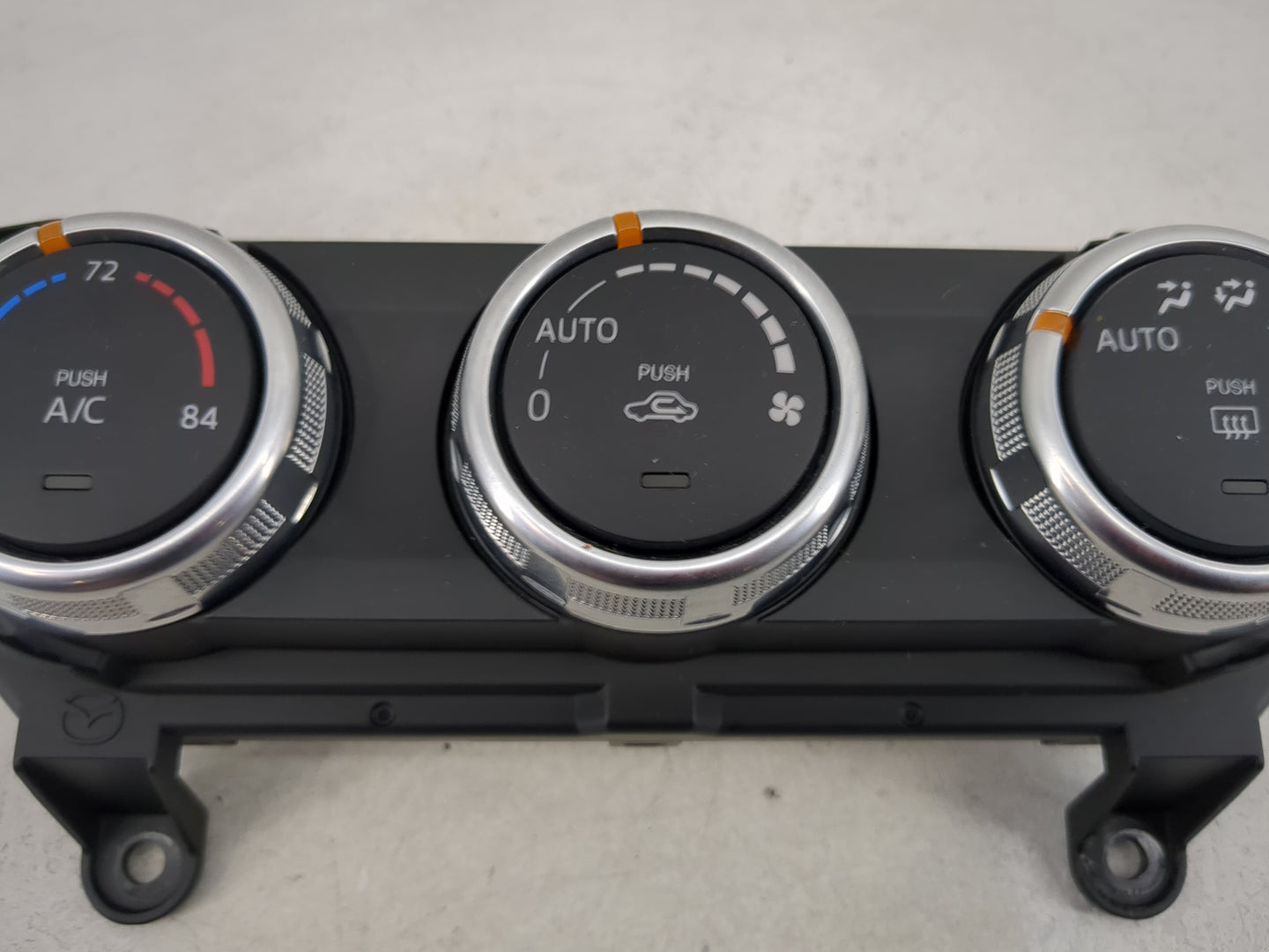 2018-2022 Mazda Cx-3 Climate Control Module Temperature AC/Heater Replacement P/N:DH1F 61 190E 9A22 Fits OEM Used Auto Parts