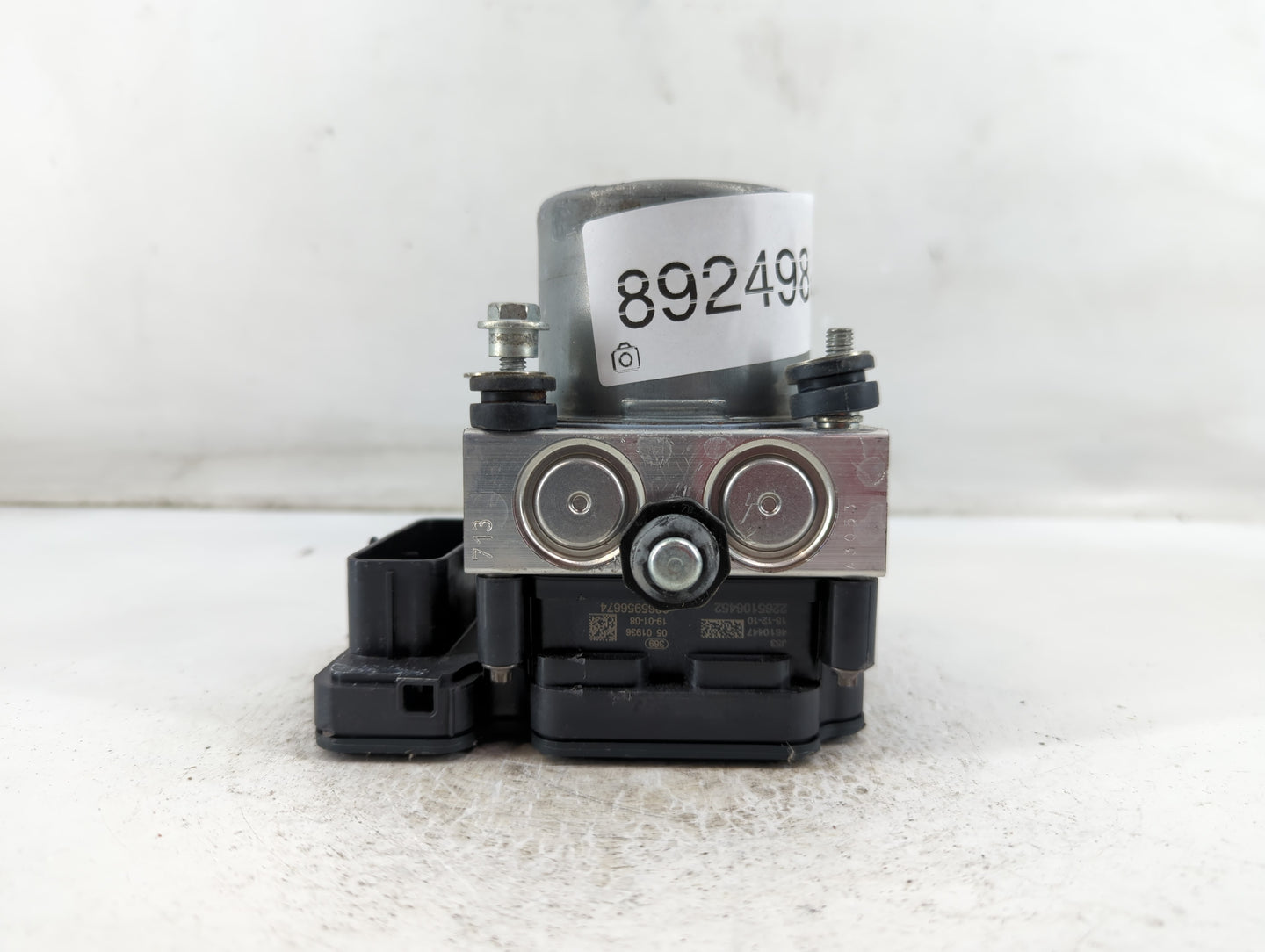 2019 Mazda Cx-3 ABS Pump Control Module Replacement P/N:D24P 437A0 970 103 Fits OEM Used Auto Parts - Oemusedautoparts1.com