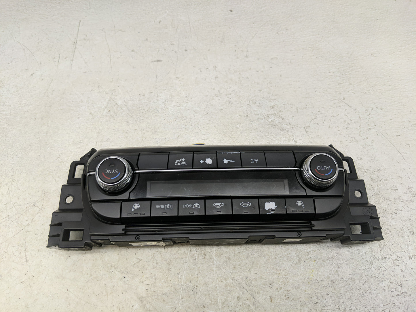 2019 Mazda Cx-5 Climate Control Module Temperature AC/Heater Replacement Fits OEM Used Auto Parts - Oemusedautoparts1.com