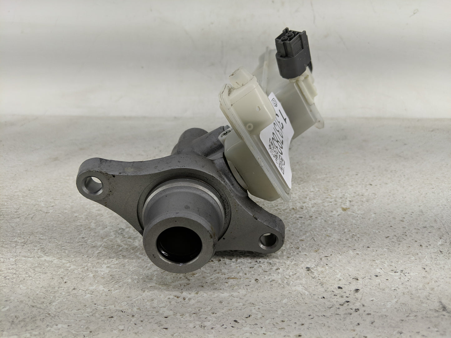 2013-2022 Mazda Cx-5 Brake Master Cylinder - Oemusedautoparts1.com