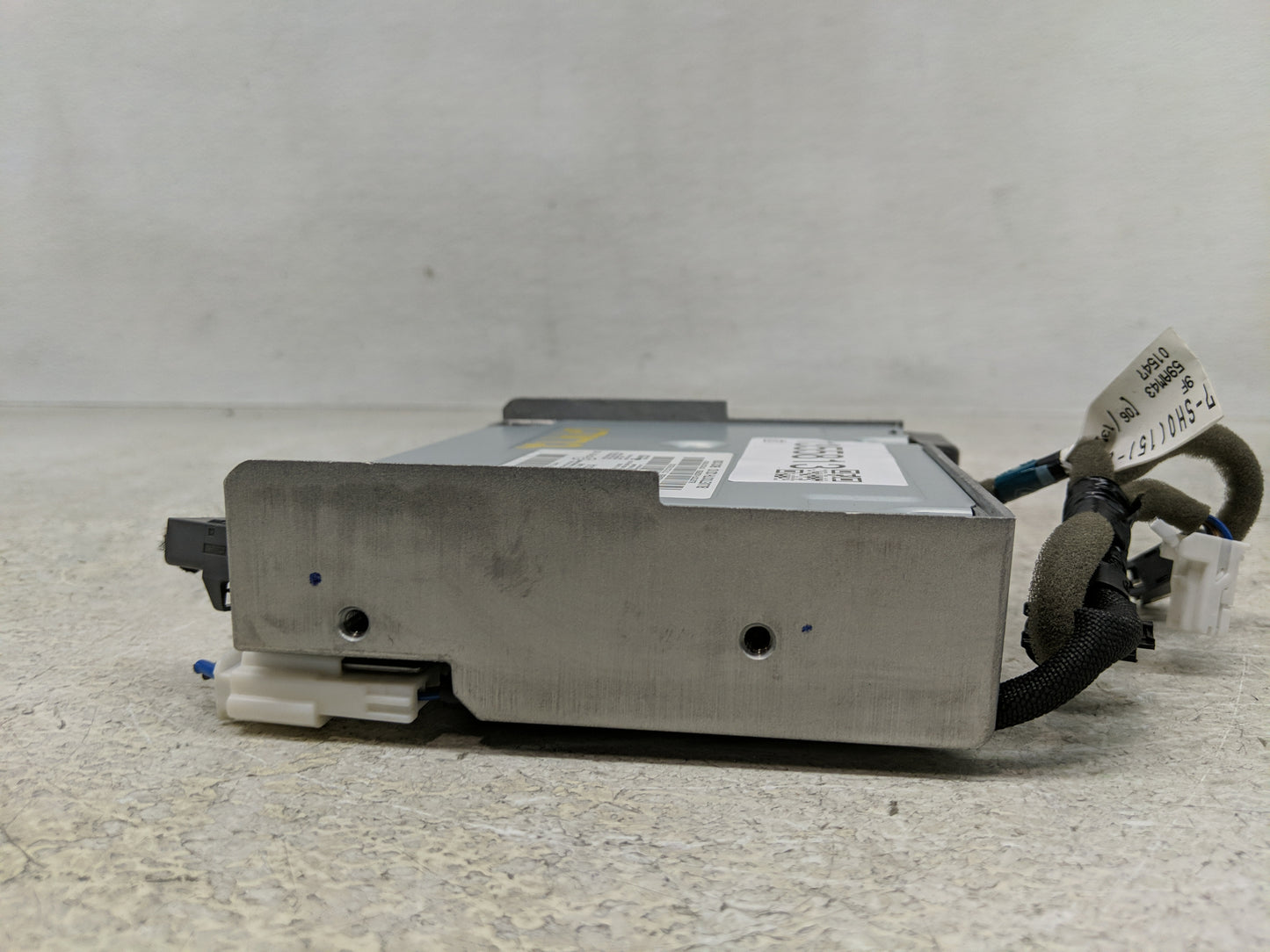 2019 Mazda Cx-5 Radio AM FM Cd Player Receiver Replacement P/N:KN3L 66 9C0 Fits OEM Used Auto Parts - Oemusedautoparts1.com