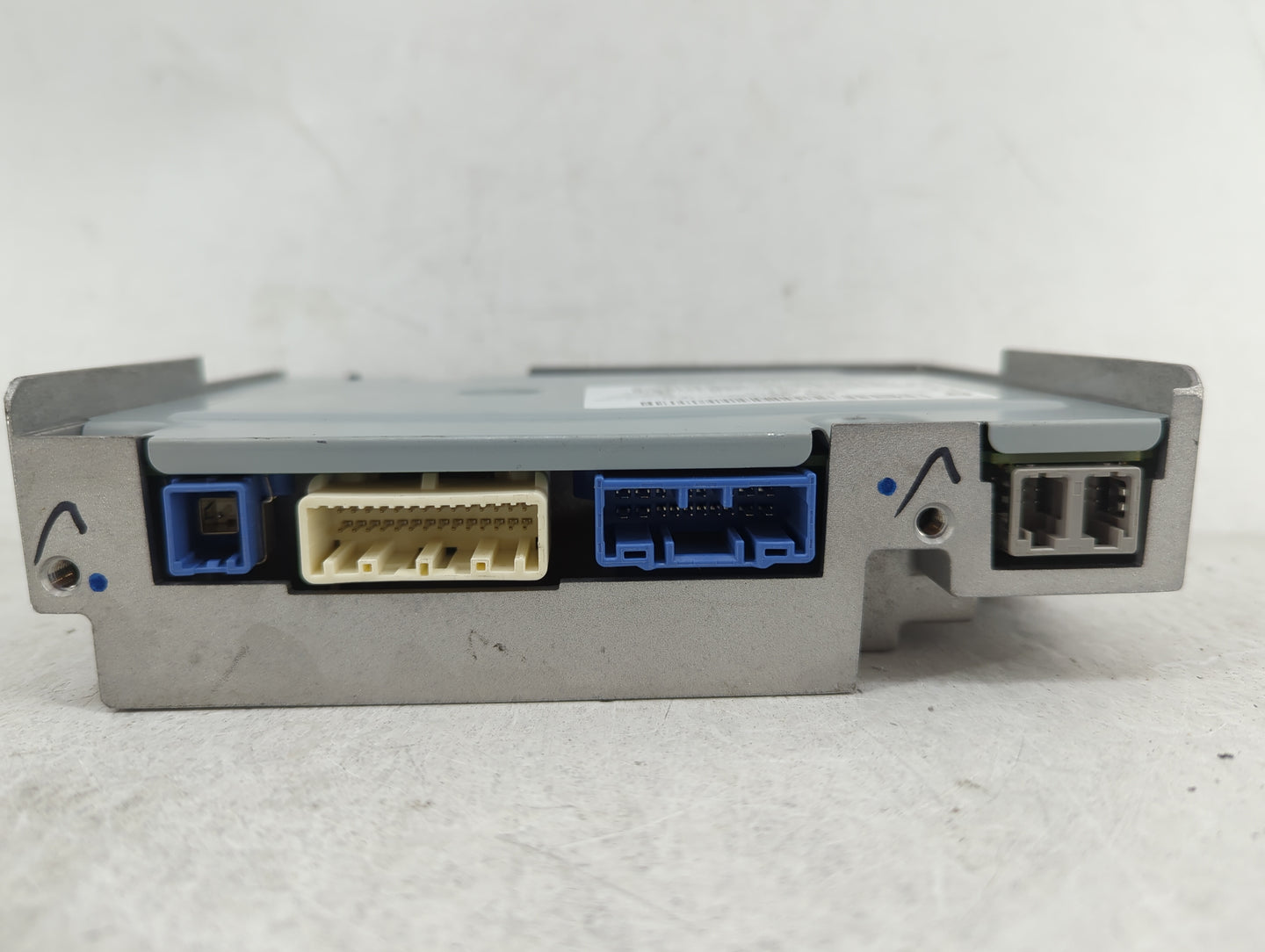 2019 Mazda Cx-5 Radio AM FM Cd Player Receiver Replacement P/N:KN3L 66 9C0 Fits OEM Used Auto Parts - Oemusedautoparts1.com