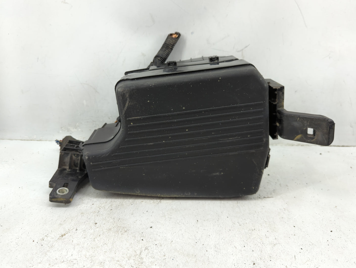 2013-2022 Mazda Cx-5 Fusebox Fuse Box Panel Relay Module P/N:GBEF-675X0 Fits OEM Used Auto Parts - Oemusedautoparts1.com