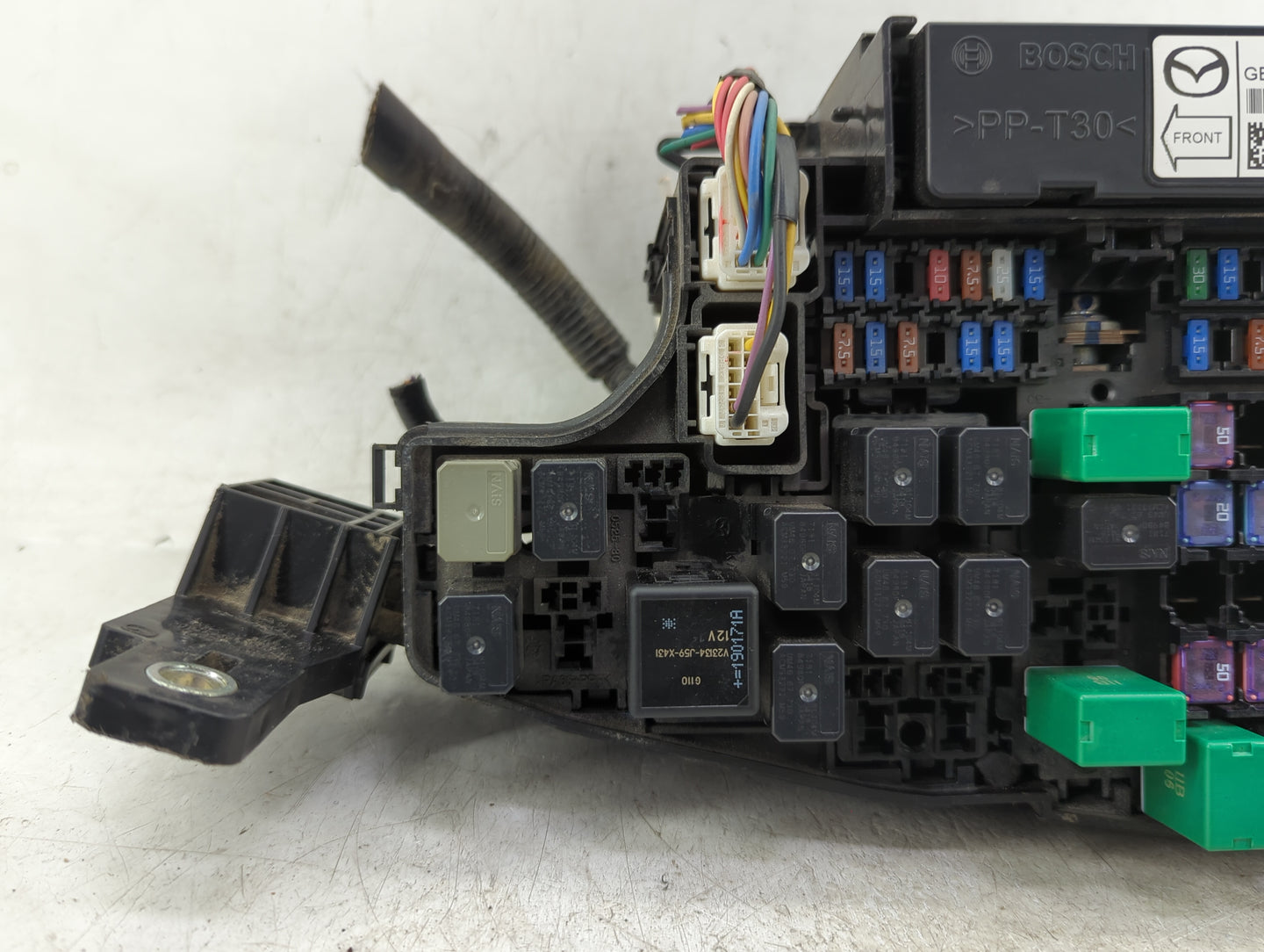 2013-2022 Mazda Cx-5 Fusebox Fuse Box Panel Relay Module P/N:GBEF-675X0 Fits OEM Used Auto Parts - Oemusedautoparts1.com