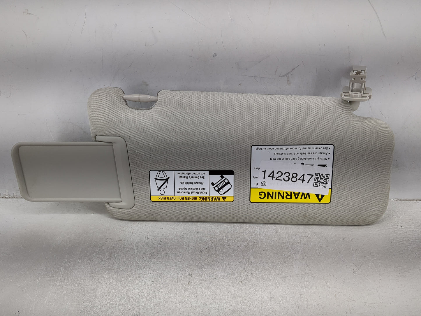 2017-2020 Mazda Cx-5 Sun Visor Shade Replacement Driver Left Mirror Fits Fits 2017 2018 2019 2020 OEM Used Auto Parts - Oemu