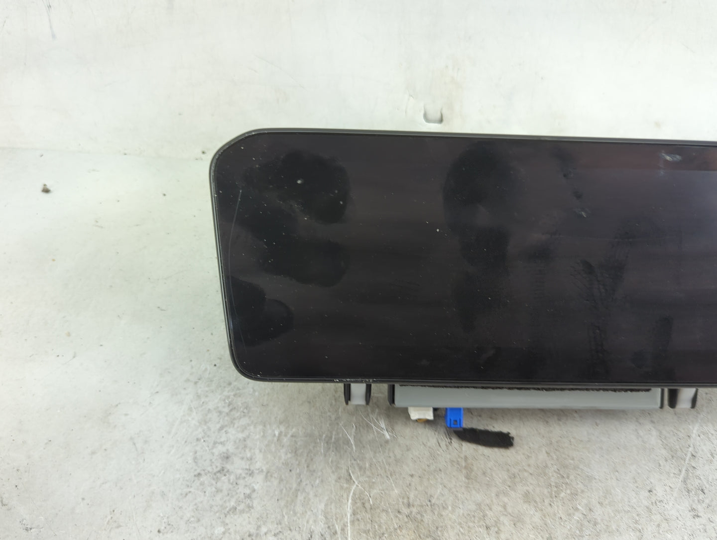 2019 Mazda Cx-5 Radio AM FM Cd Player Receiver Replacement P/N:BDGF-611-J0 T3A676 Fits OEM Used Auto Parts - Oemusedautopart