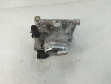 2019-2022 Mazda Cx-5 Throttle Body P/N:00029 2C18 142002C14 Fits Fits 2016 2017 2018 2019 2020 2021 2022 OEM Used Auto Parts