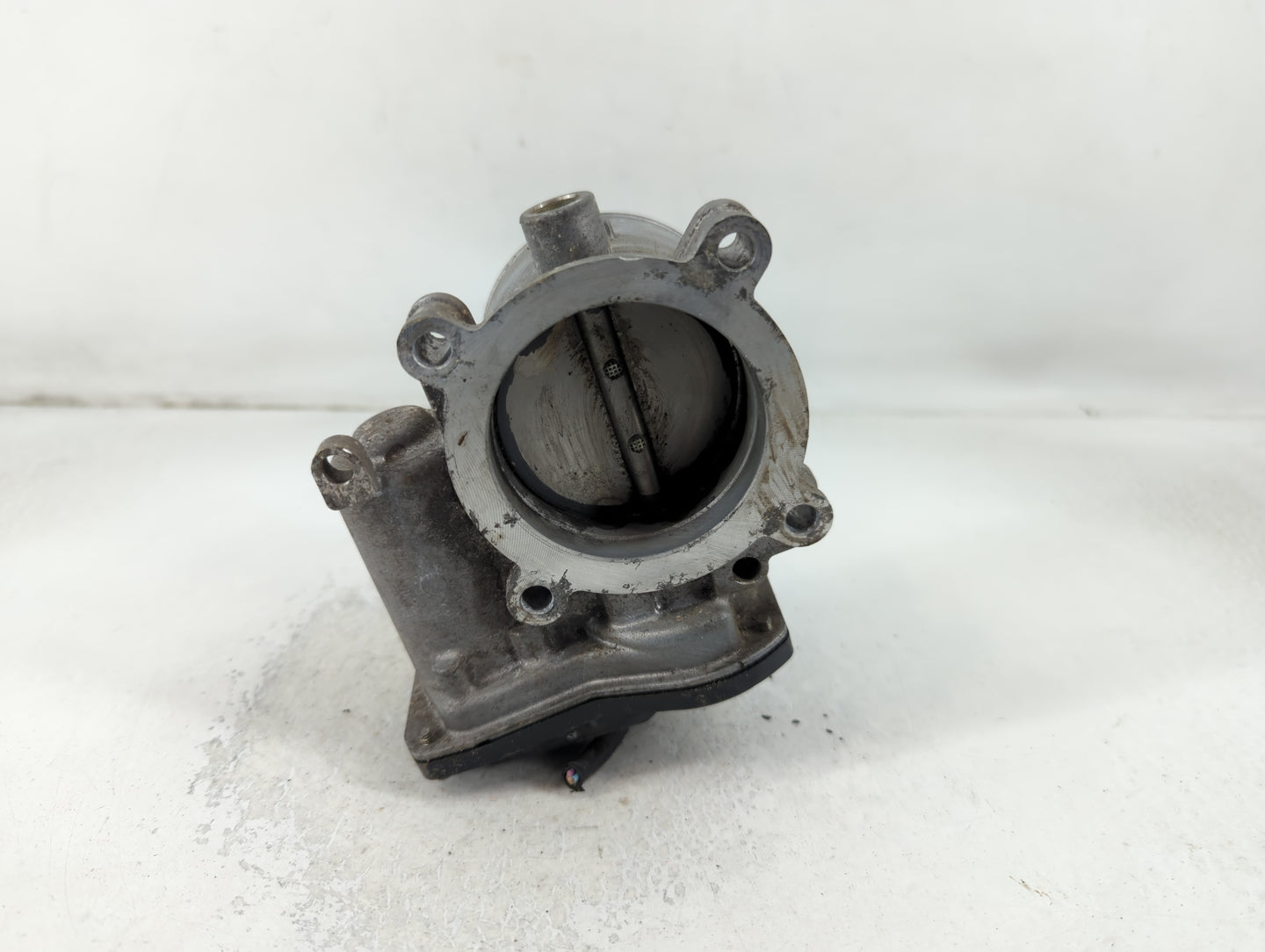 2018-2022 Mazda Cx-5 Throttle Body P/N:PYFS 13 640 700084 Fits Fits 2018 2019 2020 2021 2022 OEM Used Auto Parts - Oemusedau