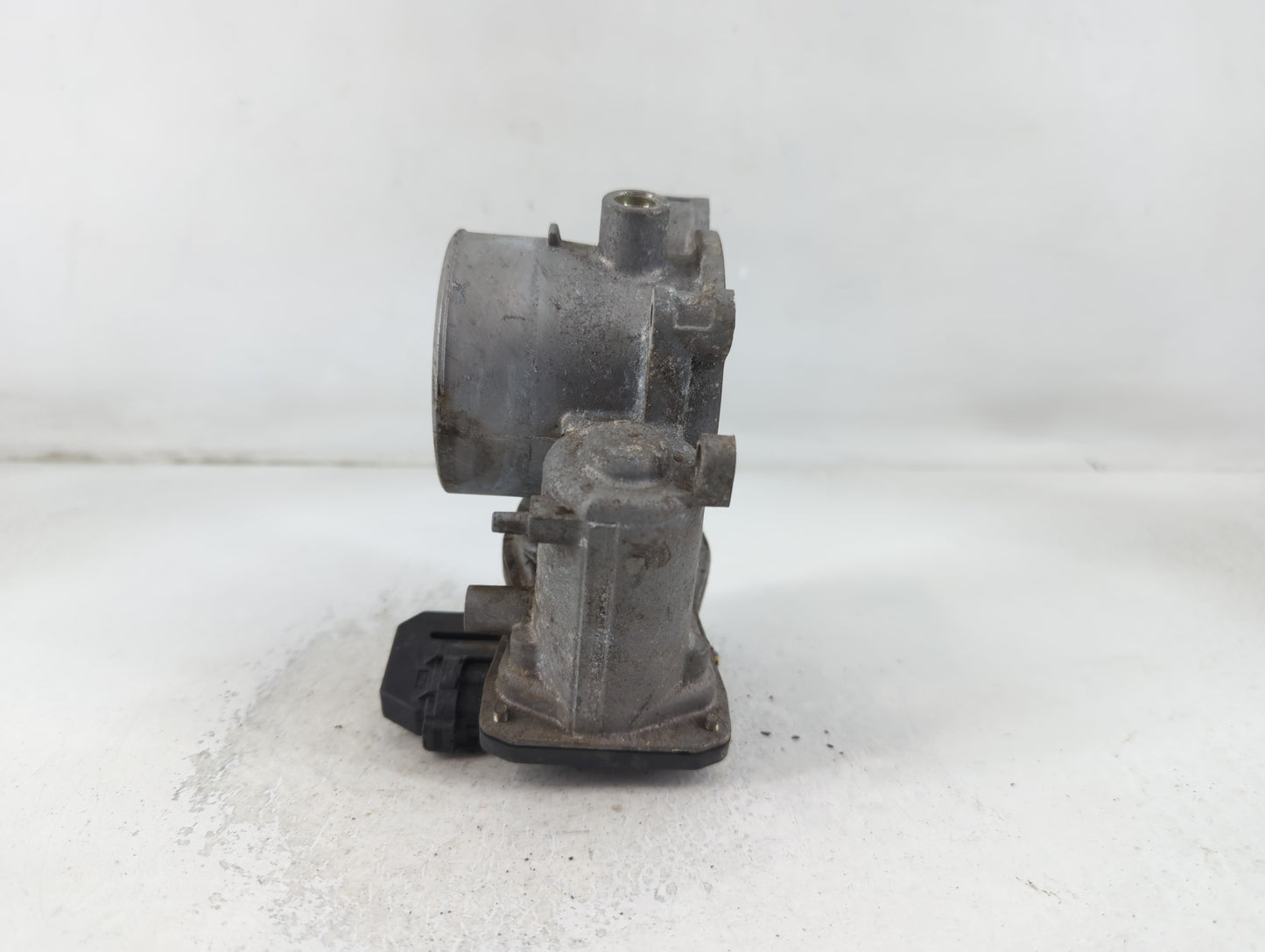 2018-2022 Mazda Cx-5 Throttle Body P/N:PYFS 13 640 700084 Fits Fits 2018 2019 2020 2021 2022 OEM Used Auto Parts - Oemusedau