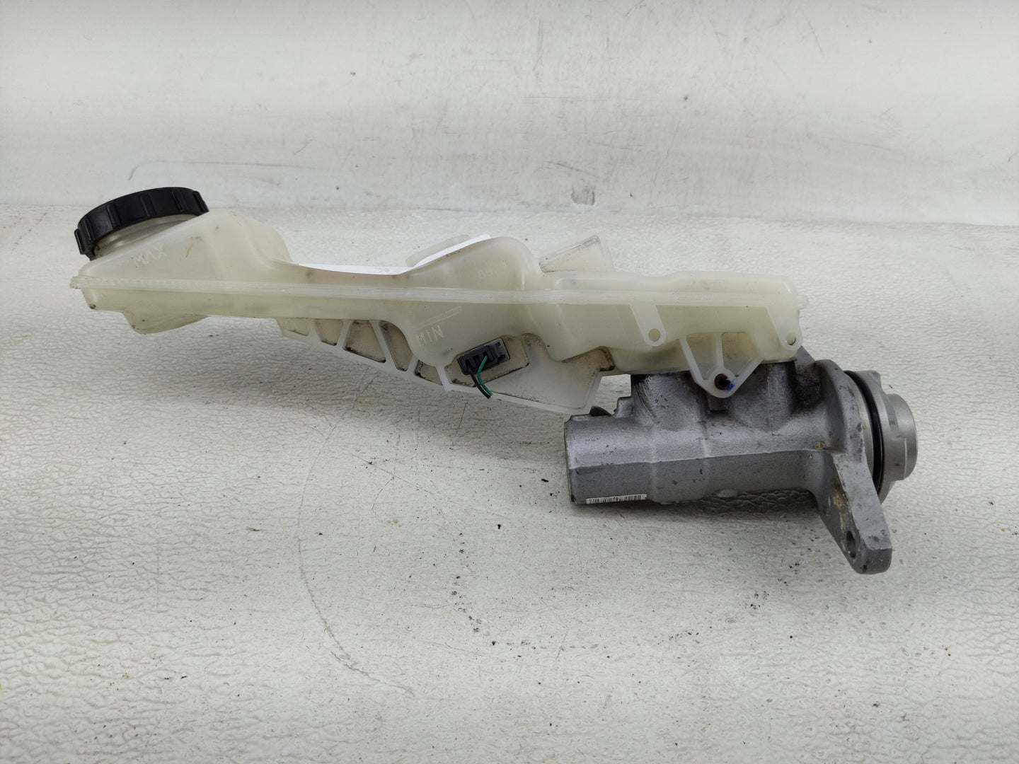 Mazda Cx-9 Power Brake Booster Oem 1290083 - Oemusedautoparts1.com