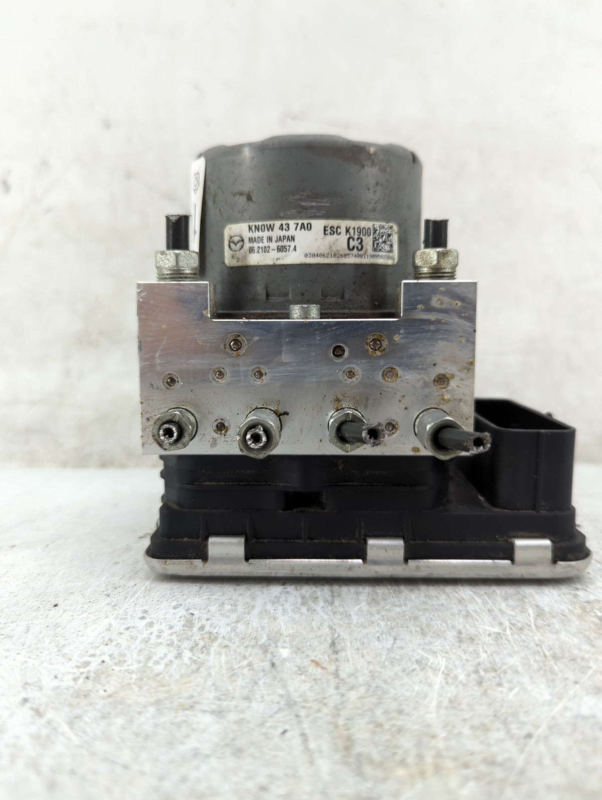 2019 Mazda Cx5 Anti-Lock Brake ABS Pump Module Actuator OEM P/N:KN0W437A0 06.2102-6057.4, 06.2109-8878.3, 06.7613-3008.1 Fit
