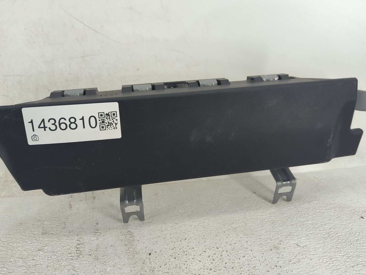2019 Mazda Mazda3 Air Bag Passenger Right Dashboard OEM P/N:3D0452418M6D TG11D010030589-P1-000369 Fits OEM Used Auto Parts -