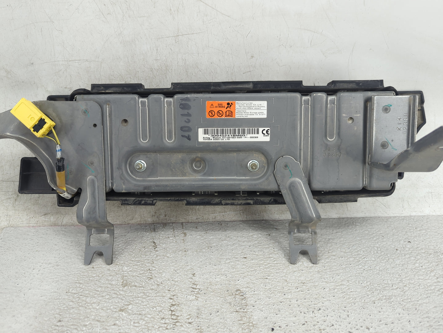 2019 Mazda Mazda3 Air Bag Passenger Right Dashboard OEM P/N:3D0452418M6D TG11D010030589-P1-000369 Fits OEM Used Auto Parts -