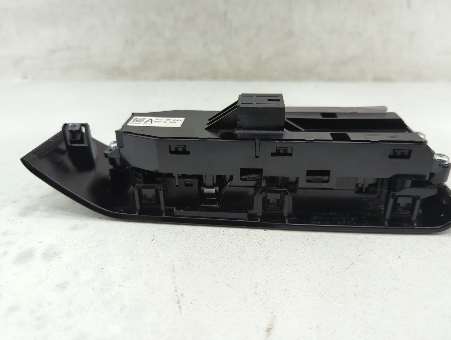 2019 Mazda Mazda3 Master Power Window Switch Replacement Driver Side Left P/N:9070 T2B BDGF 66 350A Fits Fits 2020 2021 2022