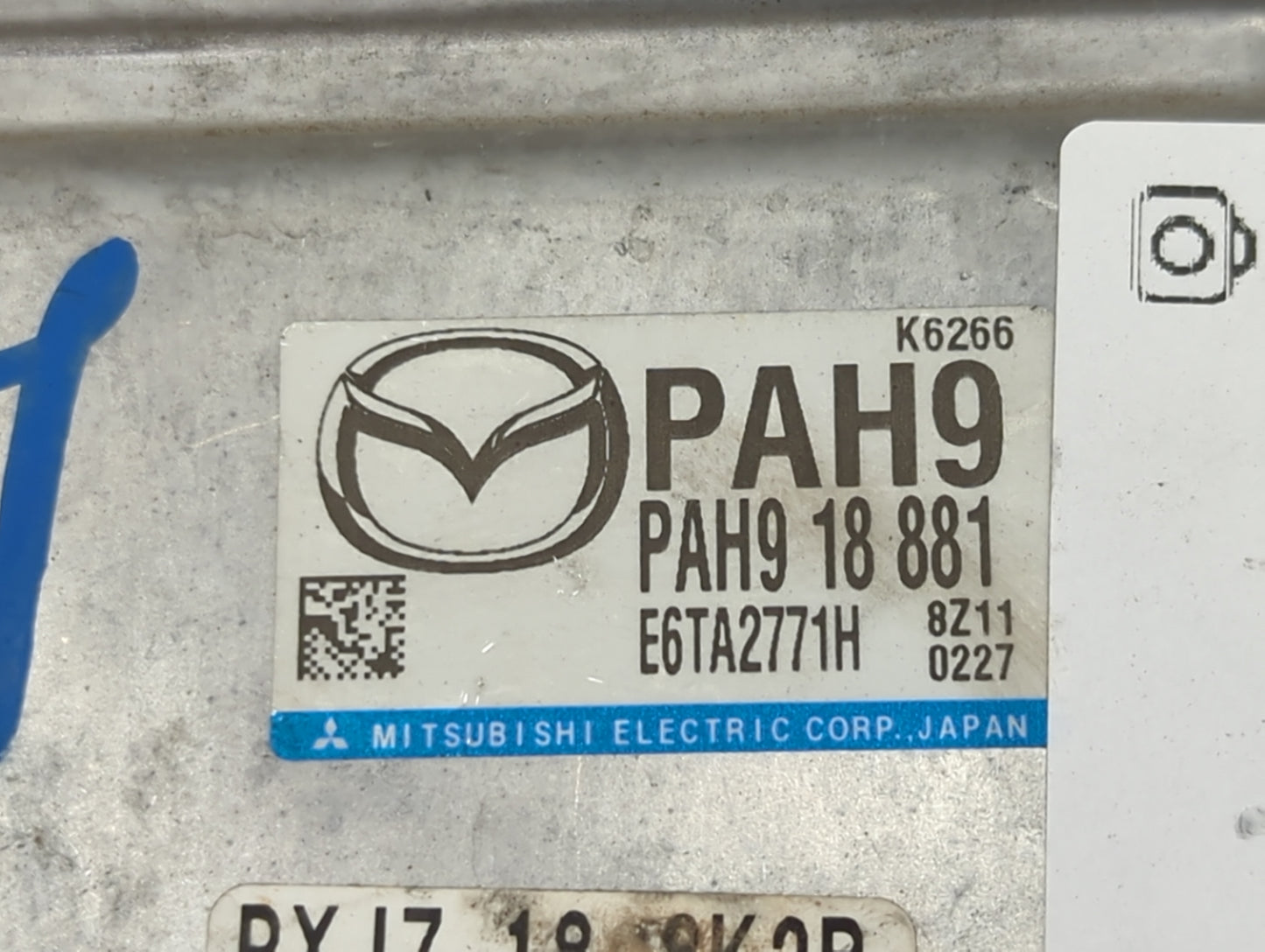2019 Mazda Mazda3 PCM Engine Control Computer ECU ECM PCU OEM P/N:PAH9 18 881 E6TA2771H, PXJ7 18 8K2B Fits Fits 2020 2021 20