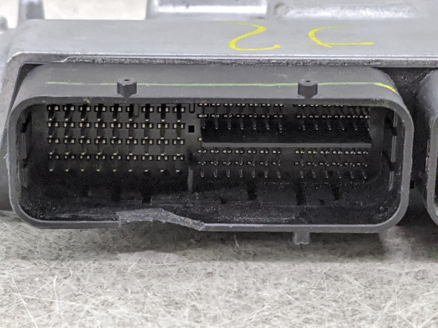 2019 Mazda Mazda 3 PCM Engine Control Computer ECU ECM PCU OEM P/N:PXL4188K2F PAJ918881, 1N7298103720 Fits Fits 2020 2021 20