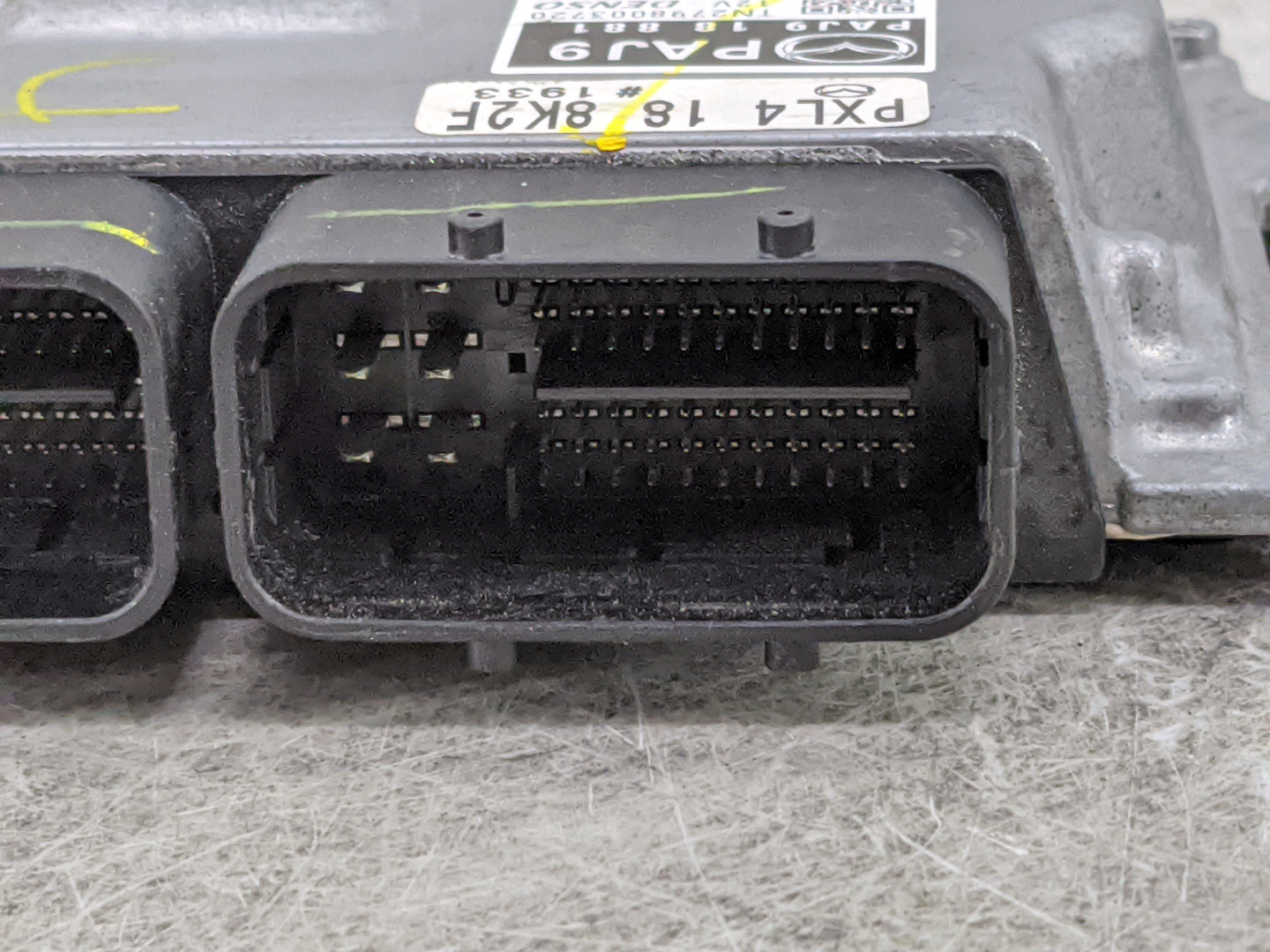 2019 Mazda Mazda 3 PCM Engine Control Computer ECU ECM PCU OEM P/N:PXL4188K2F PAJ918881, 1N7298103720 Fits Fits 2020 2021 20