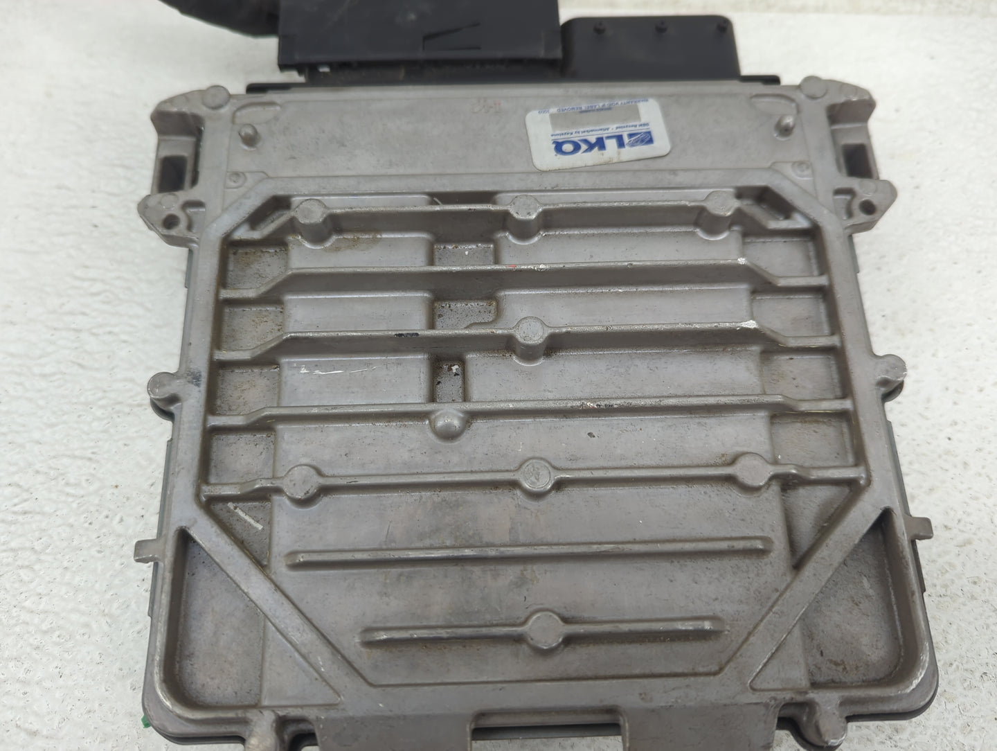 2019 Mercedes-Benz A-Class PCM Engine Control Computer ECU ECM PCU OEM P/N:A 264 901 06 00 0 261 S19 116 Fits Fits 2020 2021