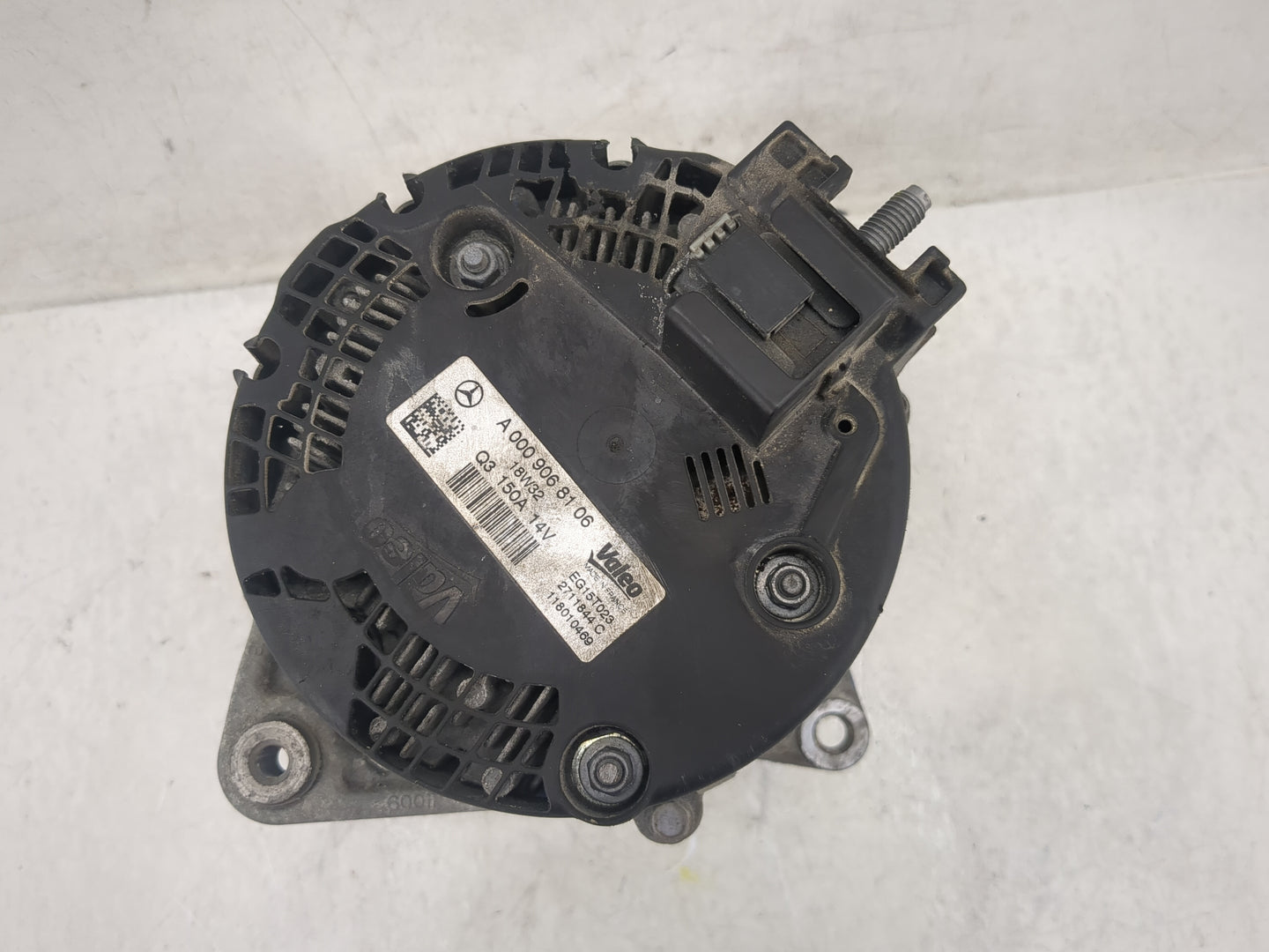 2019 Mercedes-Benz A220 Alternator Replacement Generator Charging Assembly Engine OEM P/N:Q3 150A 14V A 000 906 81 06 Fits O