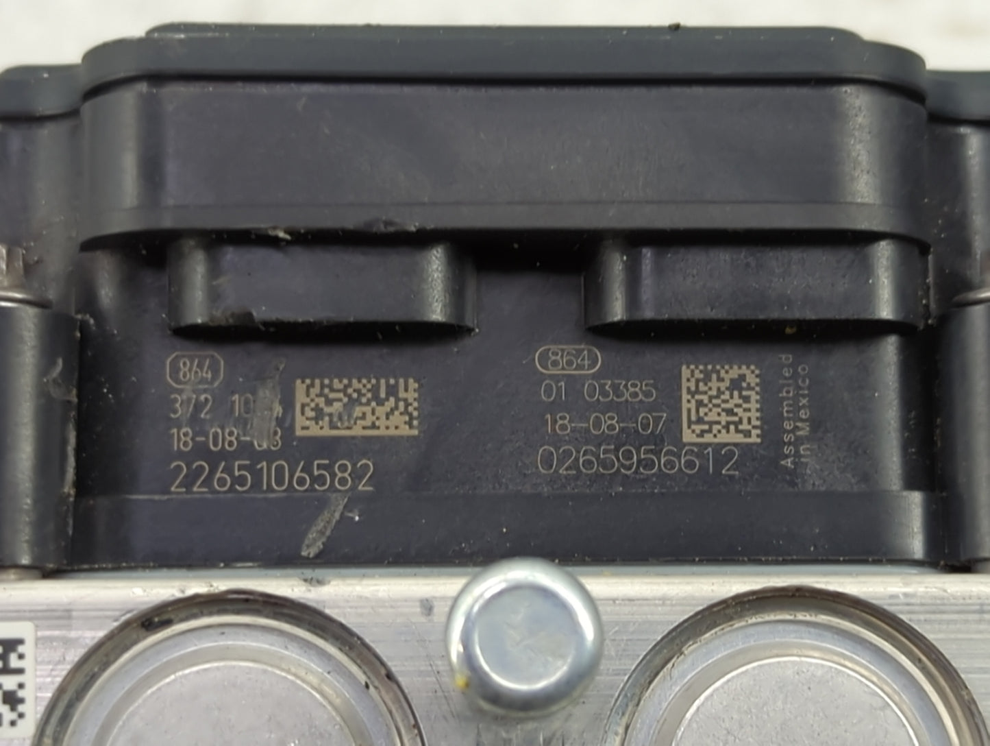 2020-2022 Mercedes-Benz A220 ABS Pump Control Module Replacement P/N:0265956612 2265106582 Fits Fits 2020 2021 2022 OEM Used