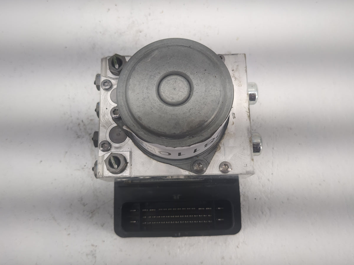 2019 Mercedes-Benz C-Class Anti-Lock Brake ABS Pump Module Actuator OEM P/N:A2059005744 A2069005744 Fits Fits 2018 2020 2021