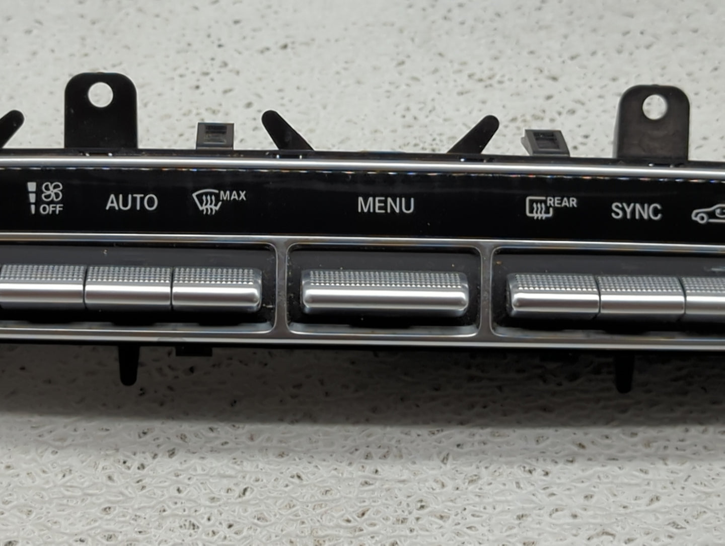 2015-2019 Mercedes-Benz C300 Climate Control Module Temperature AC/Heater Replacement P/N:A 205 905 88 13 Fits OEM Used Auto