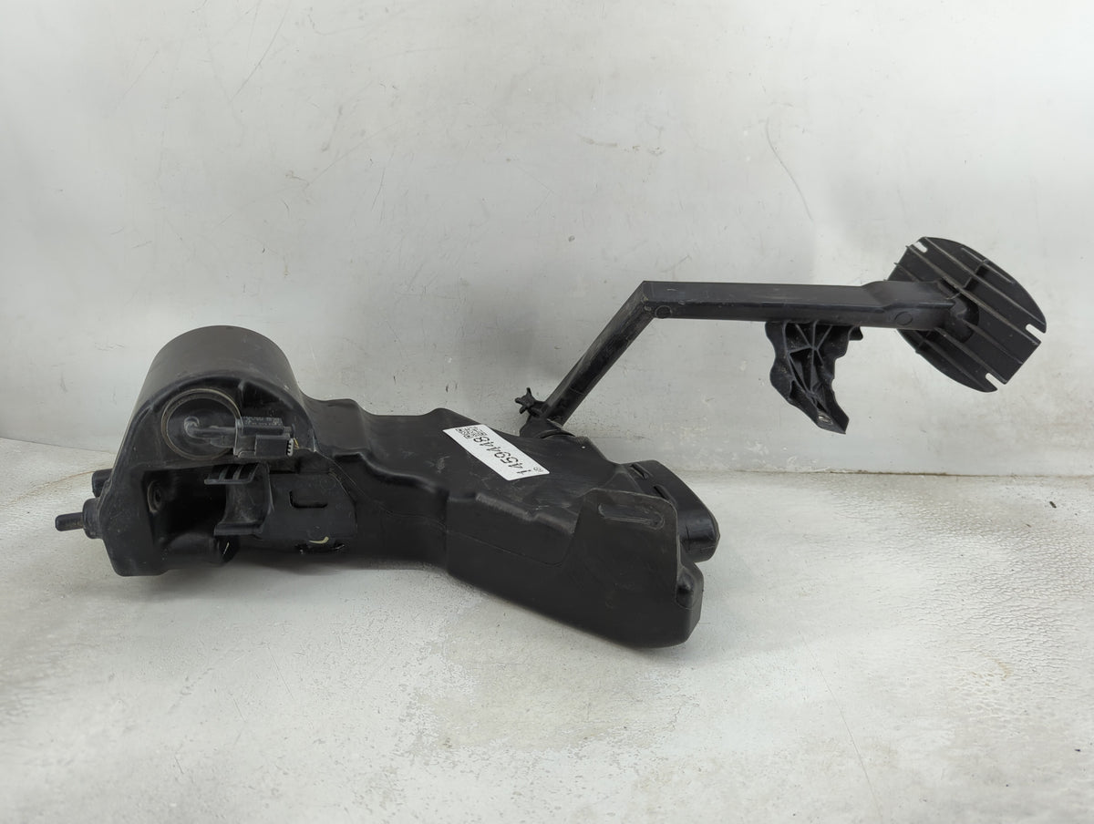 2019 Mercedes-benz C300 Windshield Washer Fluid Reservoir Bottle Oem - Oemusedautoparts1.com