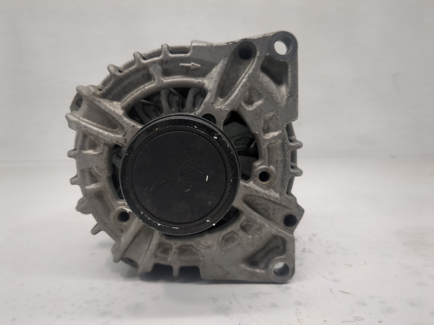 2014-2019 Mercedes-Benz Cla250 Alternator Replacement Generator Charging Assembly Engine OEM P/N:0 125 711 030 Fits OEM Used