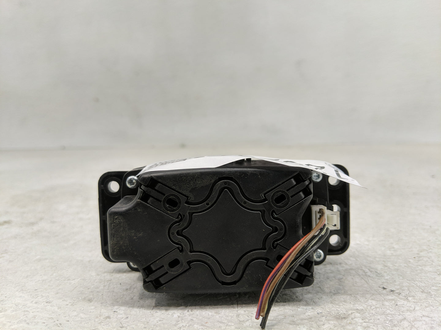 2015 Mercedes-Benz Cla250 Radio AM FM Cd Player Receiver Replacement P/N:A246 900 56 15 Fits Fits 2014 2016 OEM Used Auto Pa